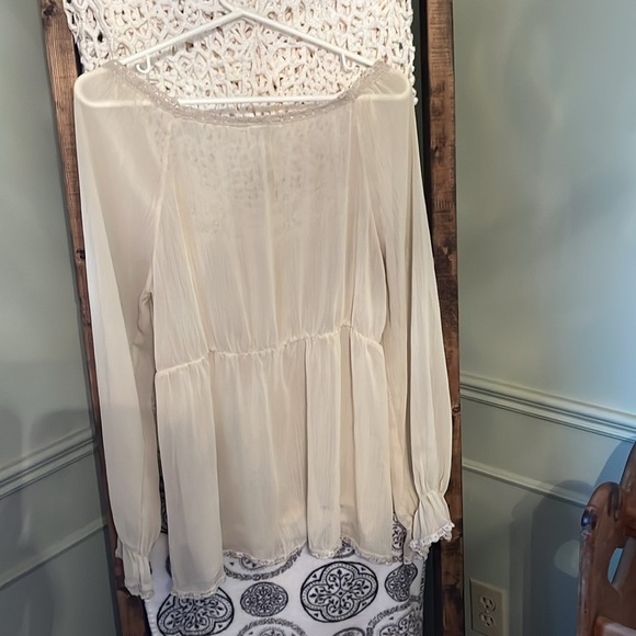 Blouse - Picture 3 of 7